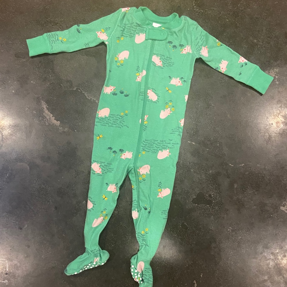 Brand new Hanna Andersson Pig print footie pajamas